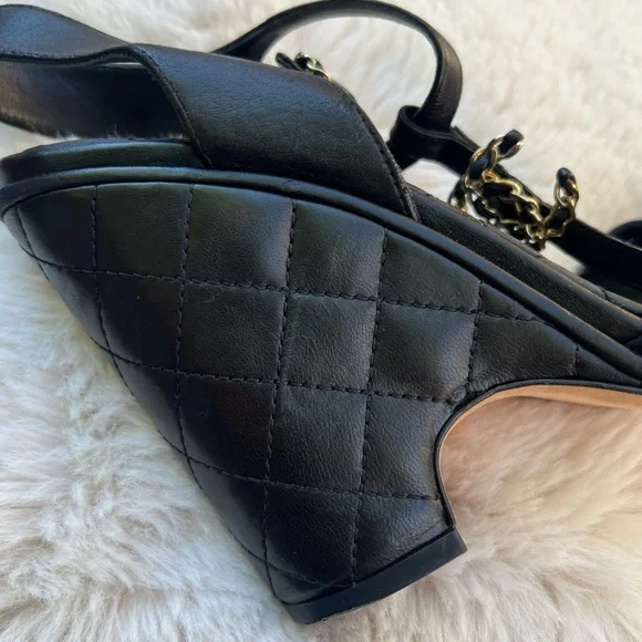 CHANEL black leather sandals quilted lambskin wedged sandals wedges - Picture 3 of 13